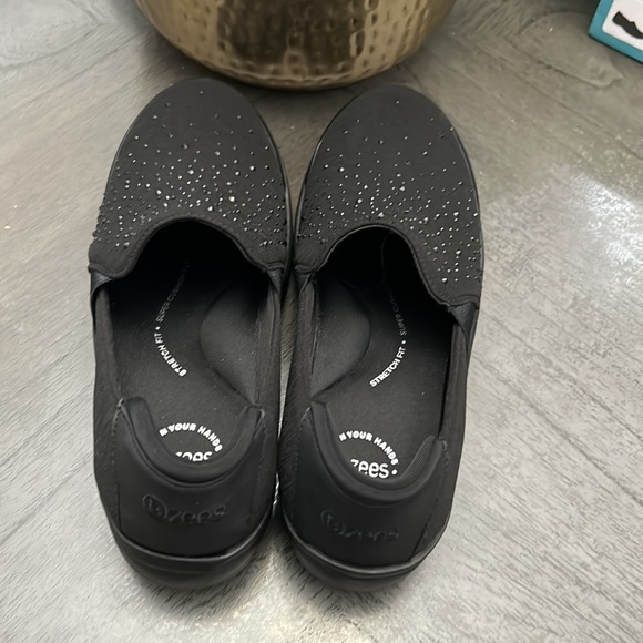 Bzees Poppyseed 3 Slip On Black (WIDE) - Picture 6 of 12
